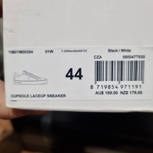 Calvin Klein Men's White Snekaers size 44 (US11) - Picture 10 of 10